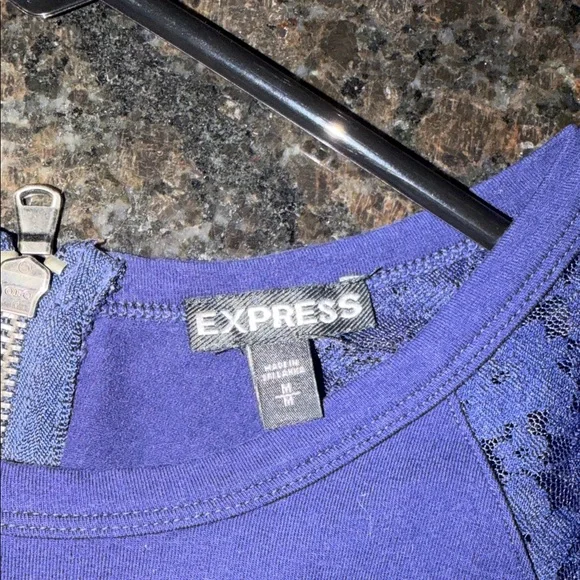 Express Women's Navy Lace Sleeve Long Sleeve Top - Picture 4 of 4